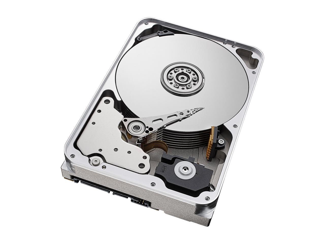 Seagate BarraCuda Pro ST14000DM001 14TB 7200 RPM 256MB Cache SATA 6.0Gb/s 3.5" Internal Hard Drive