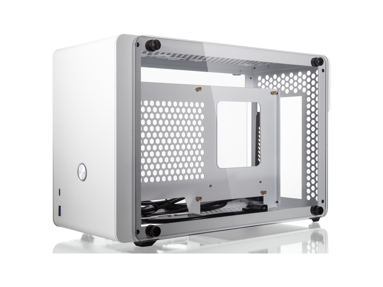 RAIJINTEK OPHION WHITE, a SFF case (Mini-ITX), is designed to fulfill a smallest case built with max. possibility high-end, gaming and standard components.