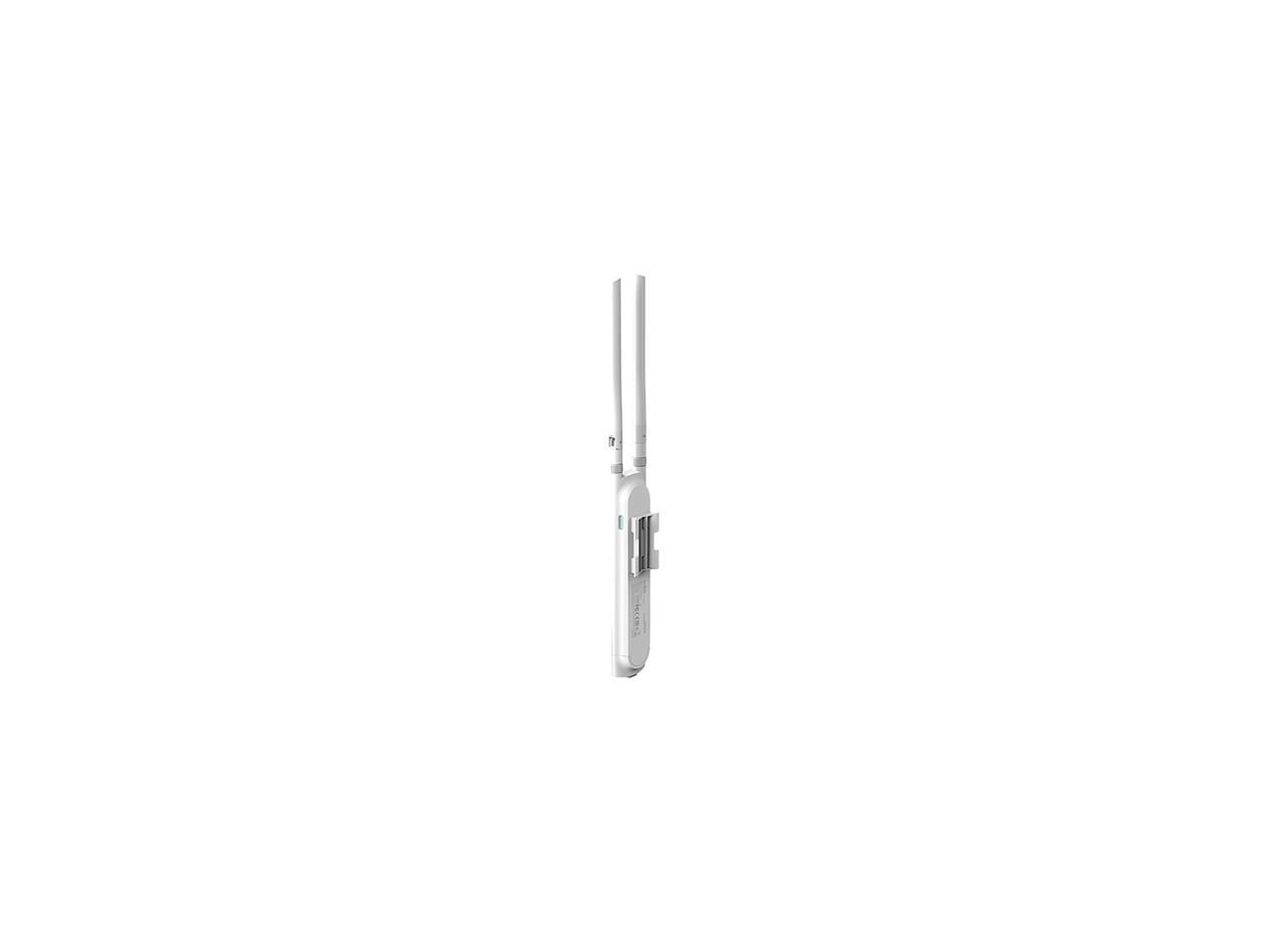 TP-Link EAP225-Outdoor IEEE 802.11ac 1.17 Gbit/s Wireless Access Point - 5 GHz, 2.40 GHz - MIMO - 1