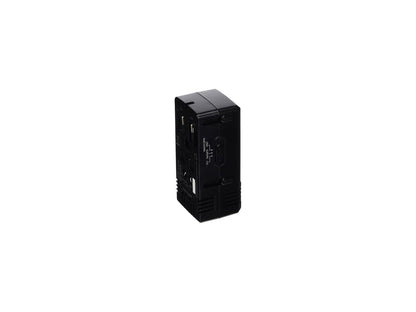 TRAVEL ADAPTER 100-240V IN/OUT