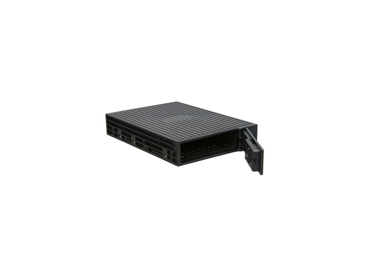 Athena Power BP-SAC1111B 1 x Floppy Drive Bay for 1 x 2.5" HDD (SATA/SAS) Hot Swap Backplane