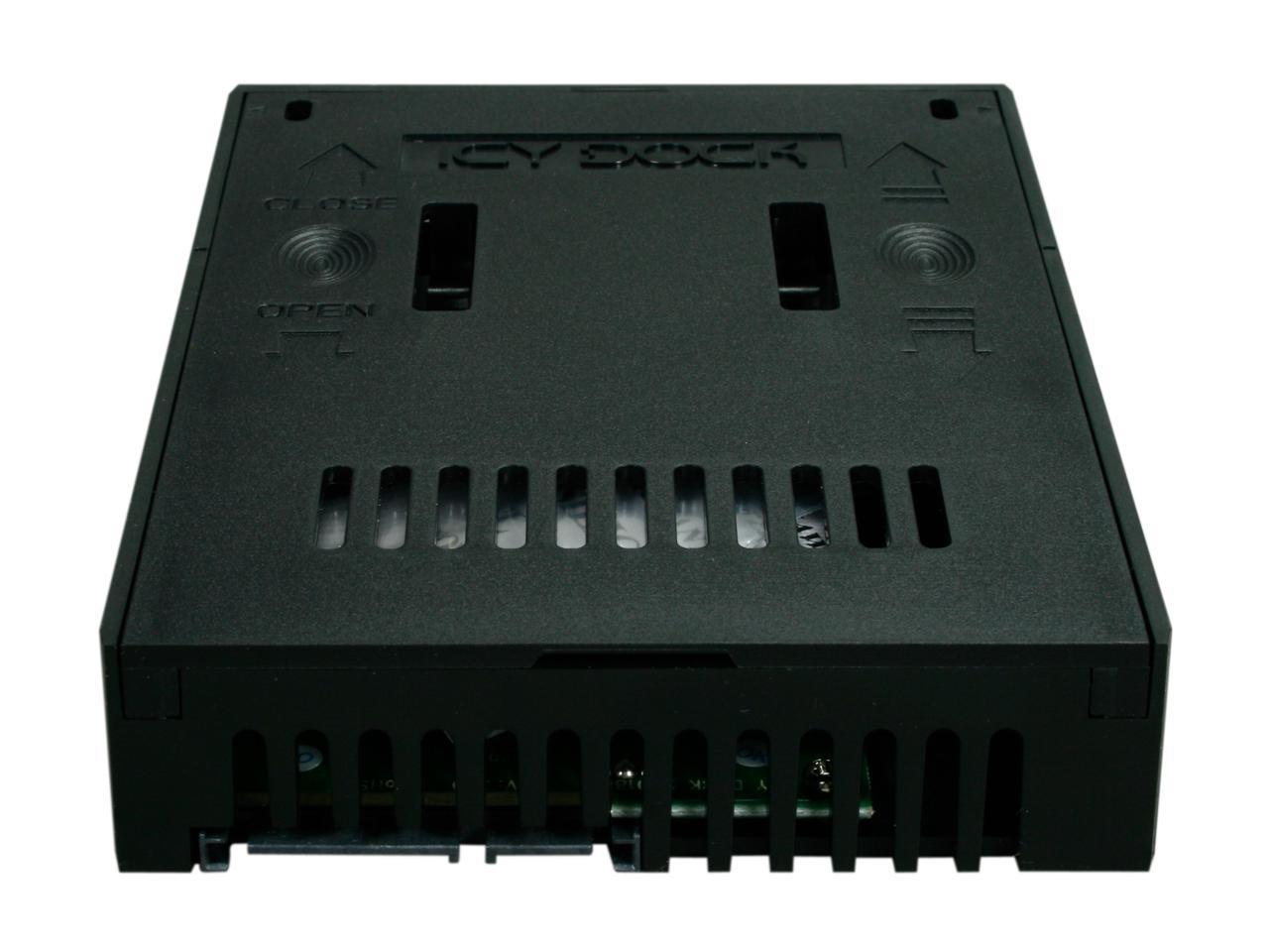 ICY DOCK 2.5" to 3.5" SAS / SATA HDD & SSD Converter / Mount / Kit / Adapter - EZConvert MB882SP-1S-2B