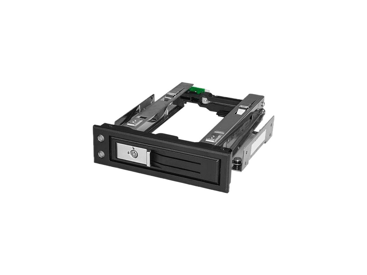 StarTech HSB13SATSASB 5.25 to 3.5 Hard Drive Hot Swap Bay - Trayless - Lockable - Front Mount - Hard Drive Bay - Hard Drive Backplane - HDD Caddy