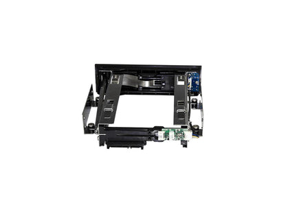 StarTech HSB13SATSASB 5.25 to 3.5 Hard Drive Hot Swap Bay - Trayless - Lockable - Front Mount - Hard Drive Bay - Hard Drive Backplane - HDD Caddy