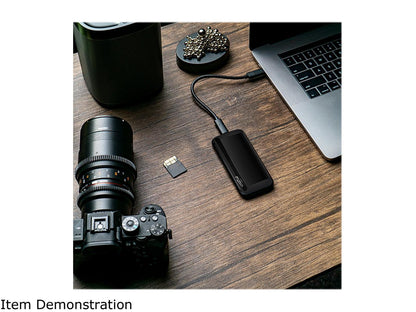 Crucial 1TB X8 Portable SSD - Up to 1050 MB/s - USB 3.2 - USB-C, USB-A - CT1000X8SSD9