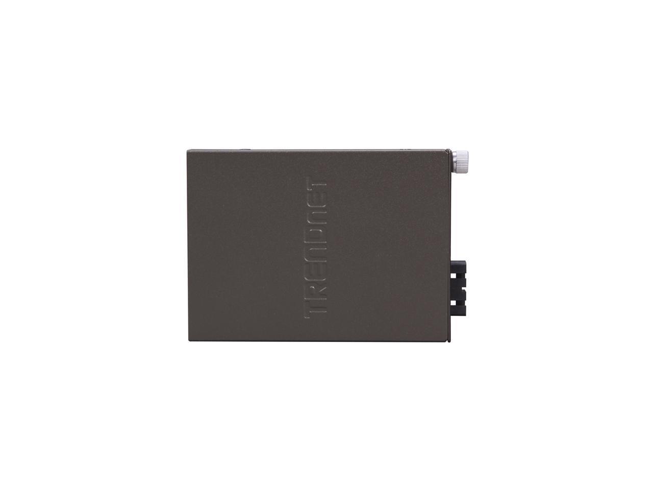 TRENDnet TFC-110MSC Multi-Mode Fiber Converter with SC-Type Connector 100M, 200M(Full-Duplex) 1 x 10/100Base-TX 1 x 100Base-FX