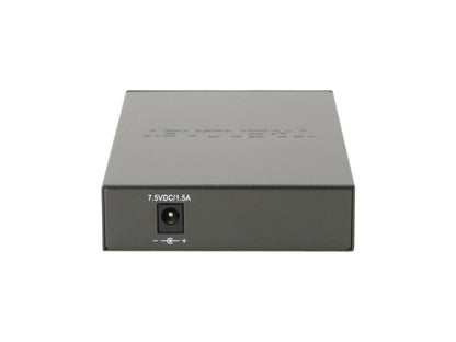 TRENDnet TFC-110S15 100Base-TX to 100Base-FX Single Mode SC Fiber Converter (15KM, 9.3Miles) 100Mbps (half-duplex) 200Mbps (full-duplex) 1 x 10/100Base-TX 1 x 100Base-FX (SC-type)
