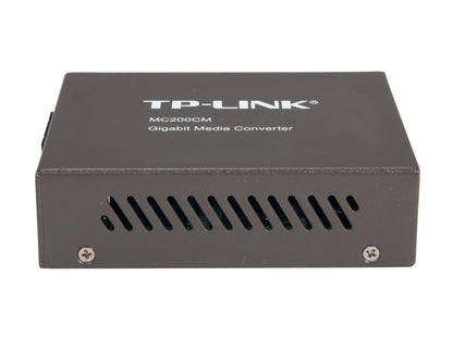 TP-Link MC200CM Gigabit Ethernet Media Converter 1 Gbps 1 x 1000M SC port 1 x 1000M RJ45 port (Auto MDI/MDIX)