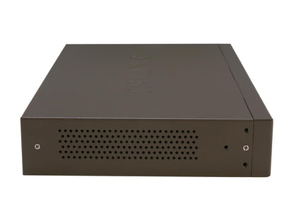 TP-LINK TL-SG1008 Unmanaged 10/100/1000Mbps 8-Port Gigabit Desktop/Rackmountable Switch, Metal case, Power-Saving