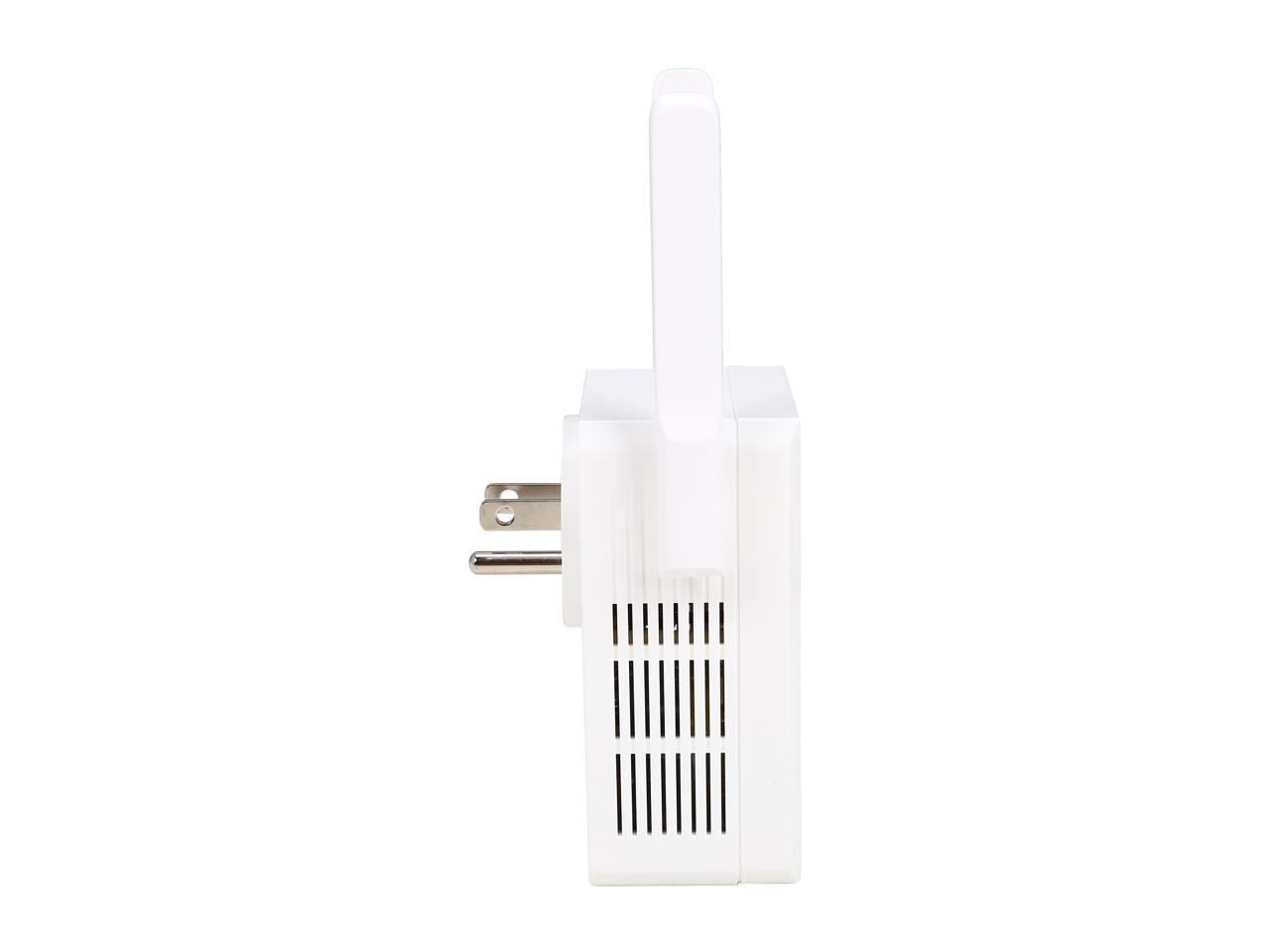TP-Link TL-WA860RE 300 Mbps Universal Wi-Fi Range Extender / Repeater with Power Outlet Pass-through, Dual External Antennas, Wall Plug Design, One-button Setup, Smart Signal Indicator