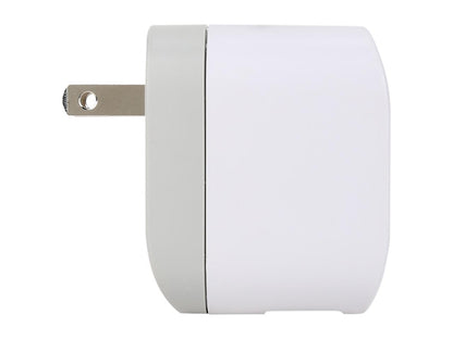 BELKIN F8J032tt04-WHT White Swivel Charger + Lightning ChargeSync Cable (10 Watt/2.1 Amp)