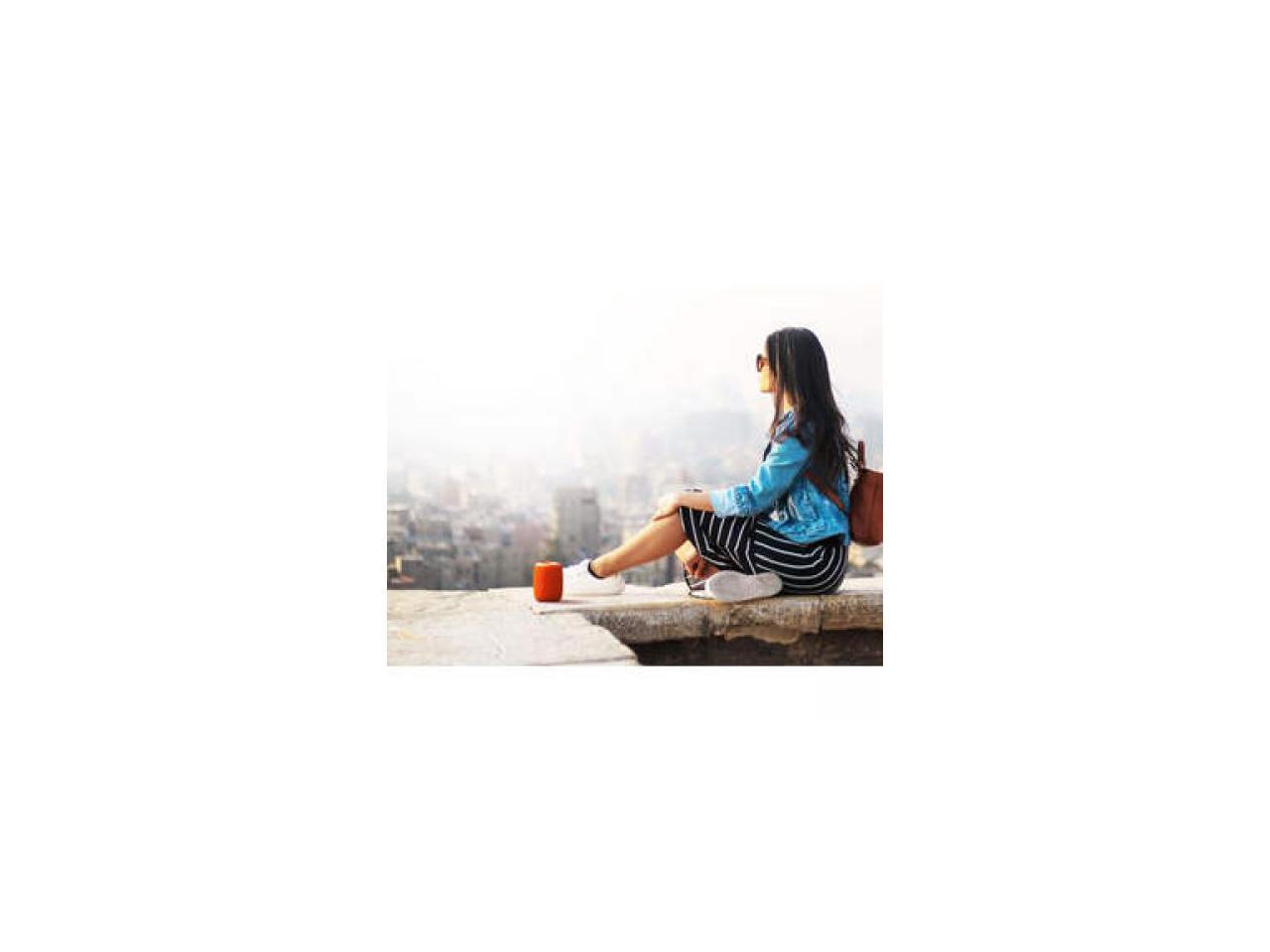 Creative Muvo Play Portable Bluetooth Smart Speaker - Siri Google Assistant Supported - Orange