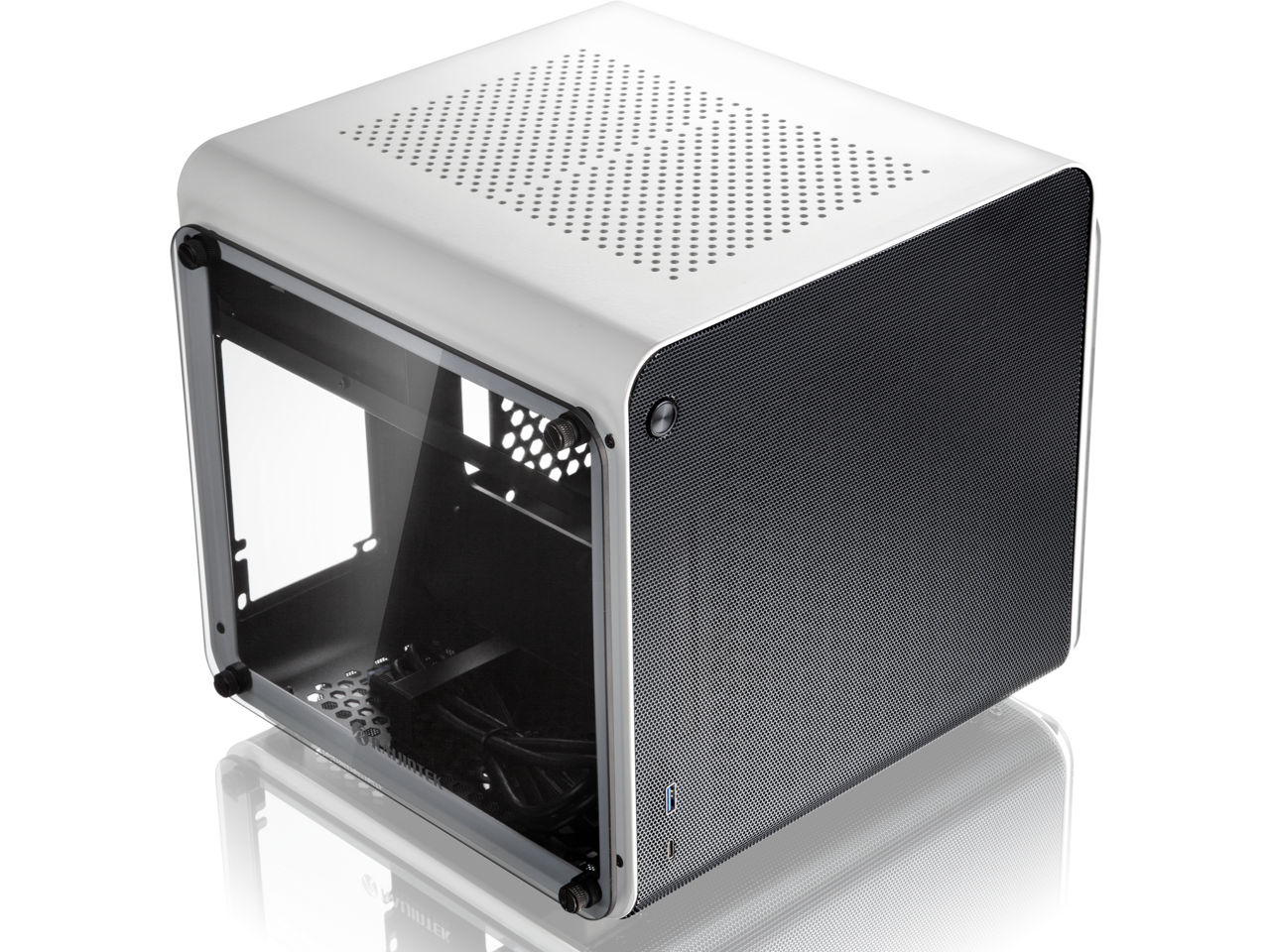 METIS EVO WHITE TGS, an Alu. ITX case with tempered glass, is designed to fulfill the smallest case built with ultra high air flow to solve all thermal issue of SFF chassis, 200mm fan option at front.