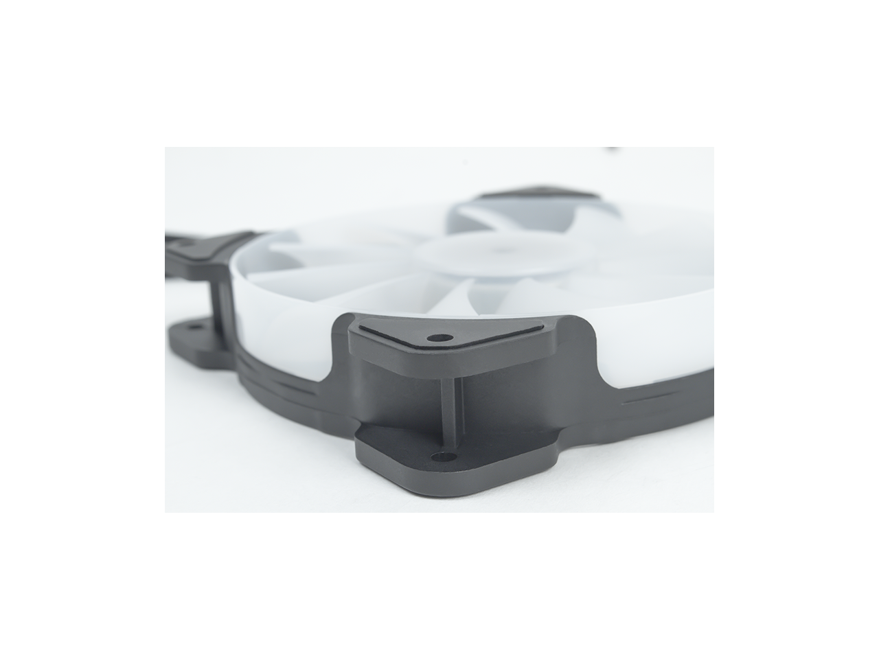 Reeven Kiran Sync High Airflow 120mm Full Color RGB LED Case/CPU cooler Fan, ASUS AURA/ MYSTIC LIGHT/FUSION/ASRock RGB