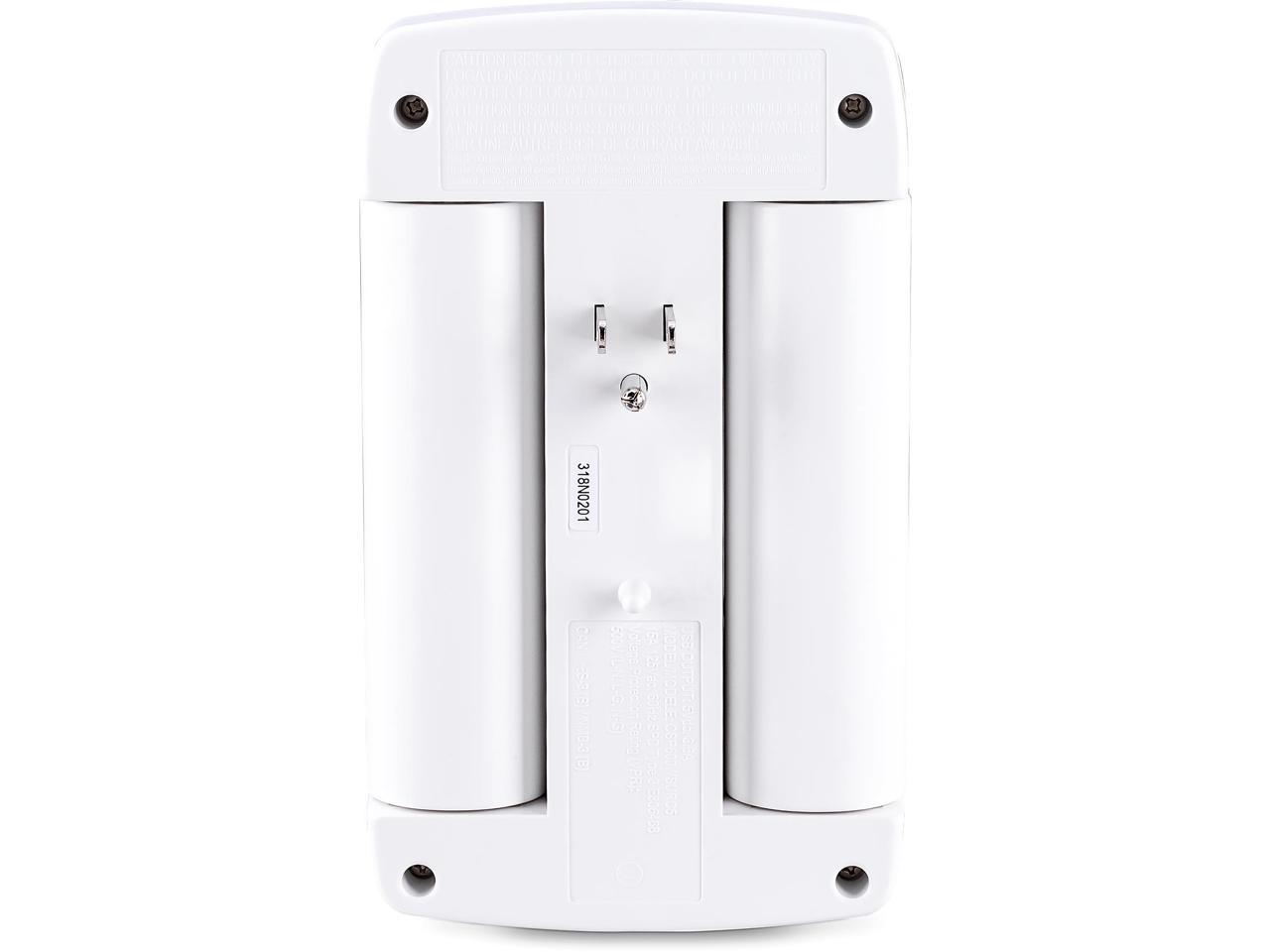 CyberPower Professional 6-Outlet Surge Suppressor/Protector - 6 x NEMA 5-15R, 3 x USB - 900 J - 125 V AC Input