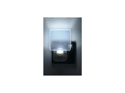 Integral Auto-Sensor LED Night Light (UK 3-pin plug)